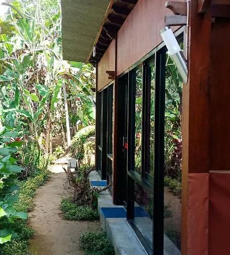 Parque de Campismo Bedugul Hikers Cabin *